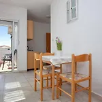 By The Sea - 19367 Apartment *