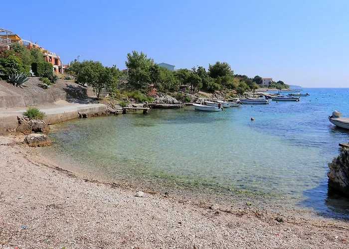 Daire By The Sea - 19367 *