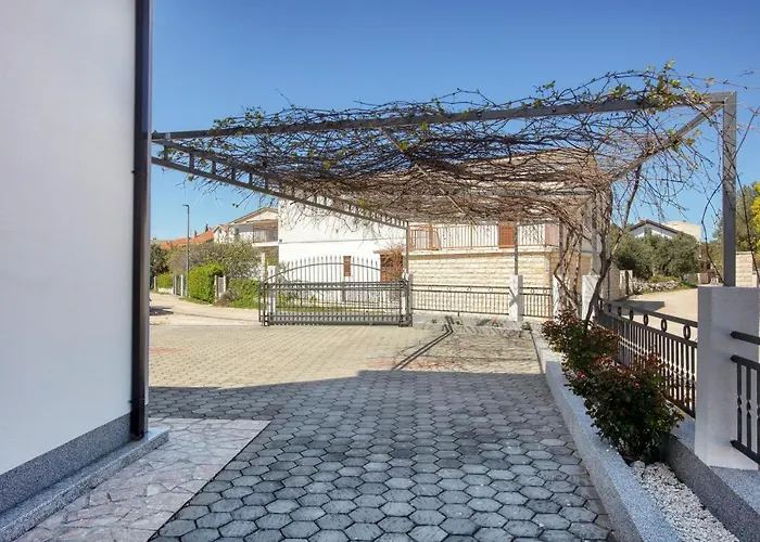 Daire By The Sea - 19367 *