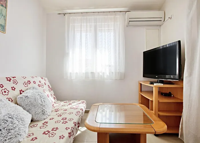 By The Sea - 19367 Daire