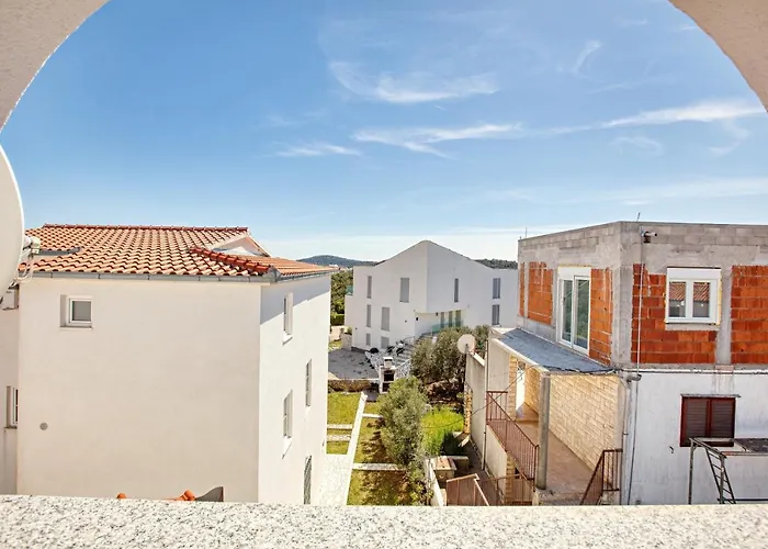 Apartment By The Sea - 19367 Rogoznica (Sibenik-Knin)