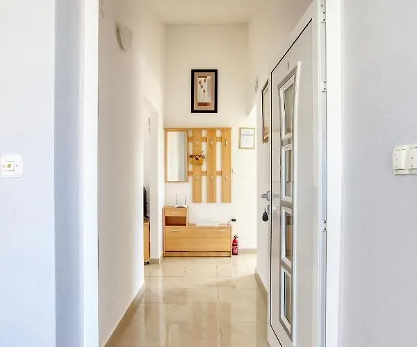 By The Sea - 19367 Daire Rogoznica (Sibenik-Knin)